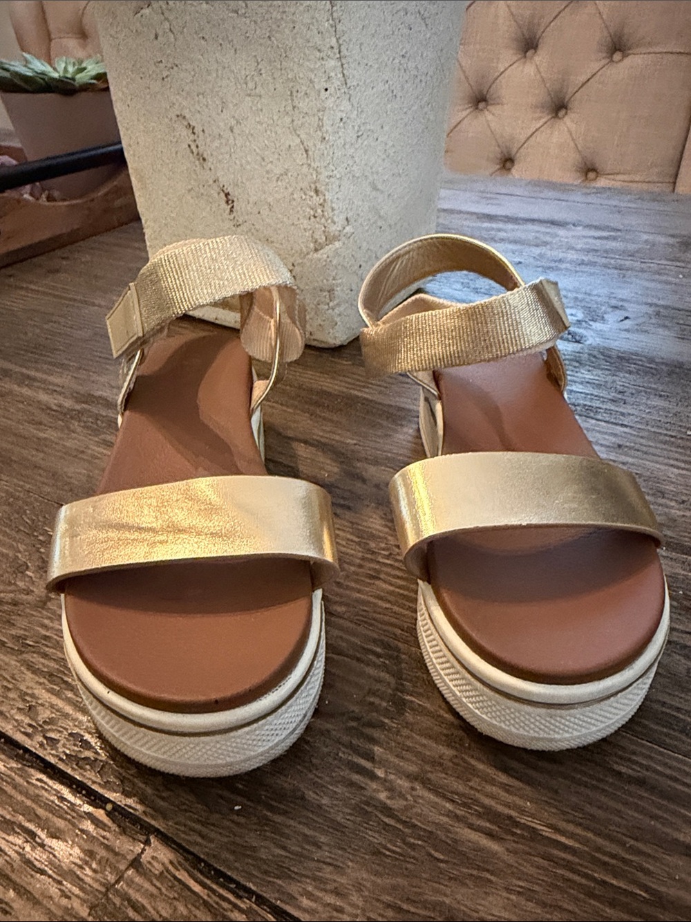 Mia Shoes Metallic Gold Platform Sandals
